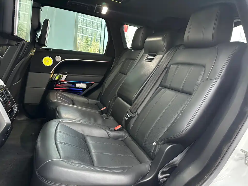 Range Rover Sport New Energy 2018 P400e купить на сайте DeffCars