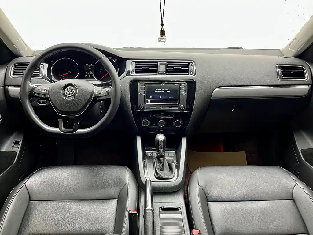 Sagitar 2018 1.6L automatic comfort model купить на сайте DeffCars
