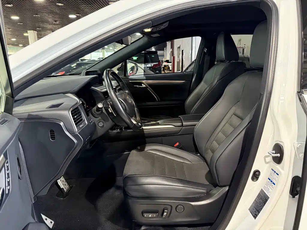Lexus RX 2020 facelift 300 four-wheel drive F SPORT купить на сайте DeffCars
