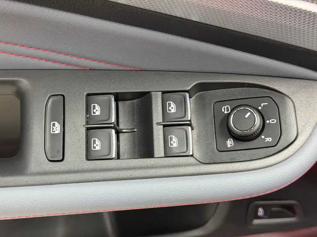Lingdu 2022 Lingdu L 280TSI DSG Hot Edition купить на сайте DeffCars