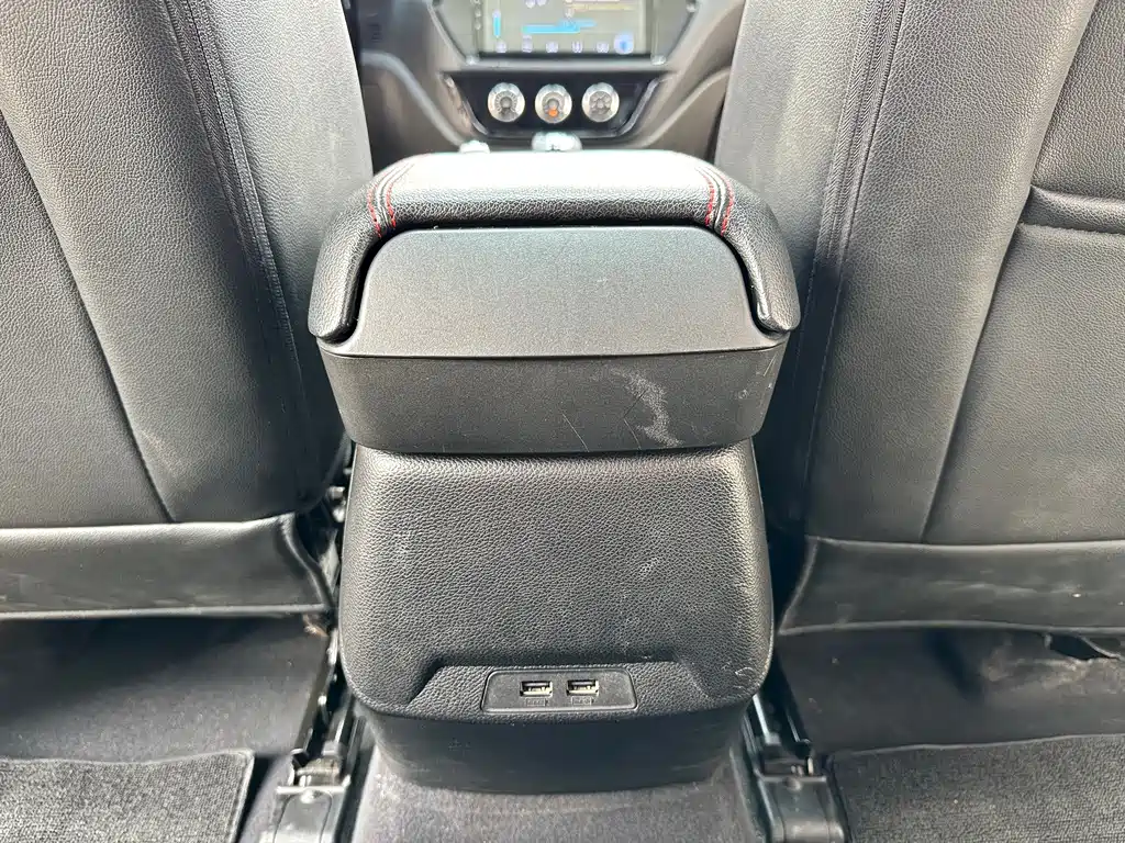 Southeast DX3 2018 1.5L manual premium model купить на сайте DeffCars
