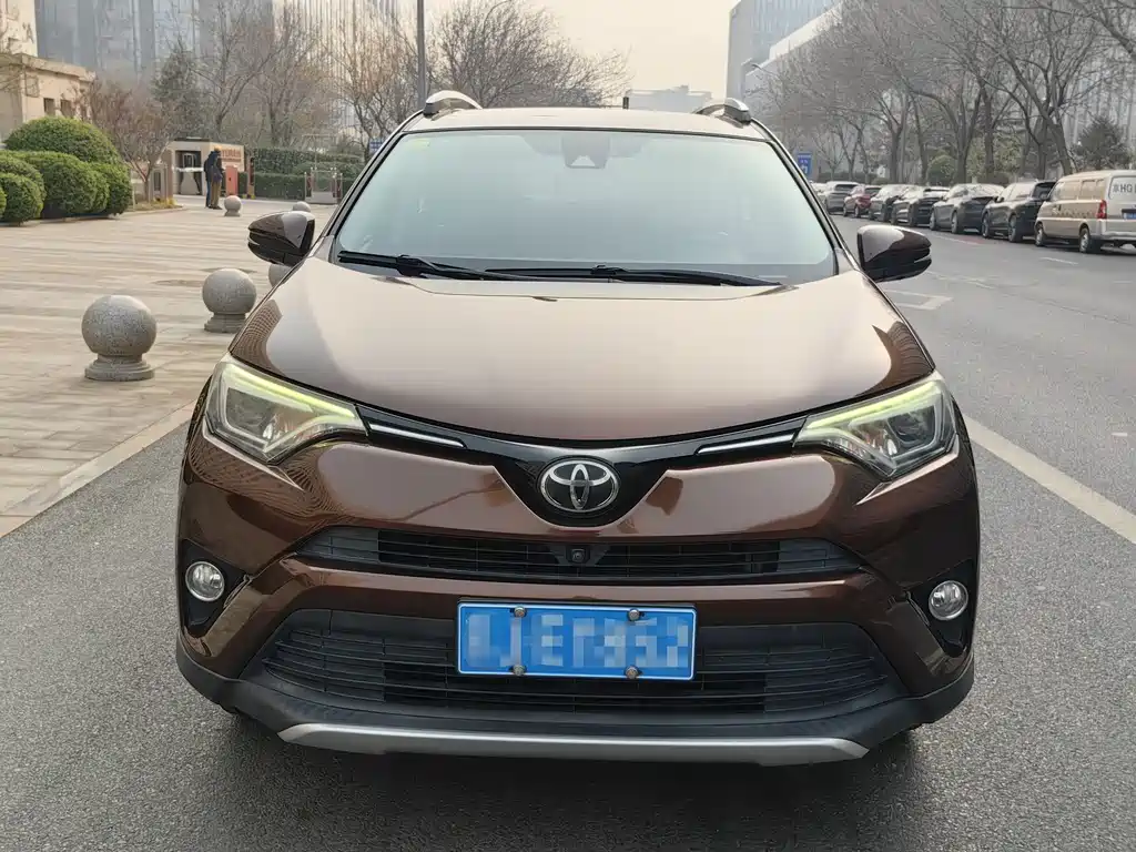 RAV4 Rongfang 2018 2.5L automatic four-wheel drive Elite i version купить на сайте DeffCars