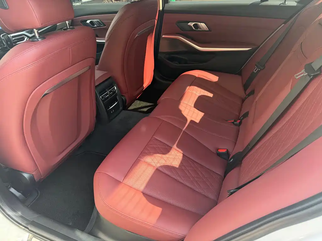 BMW 3 Series 2023 320Li M Sports Package купить на сайте DeffCars