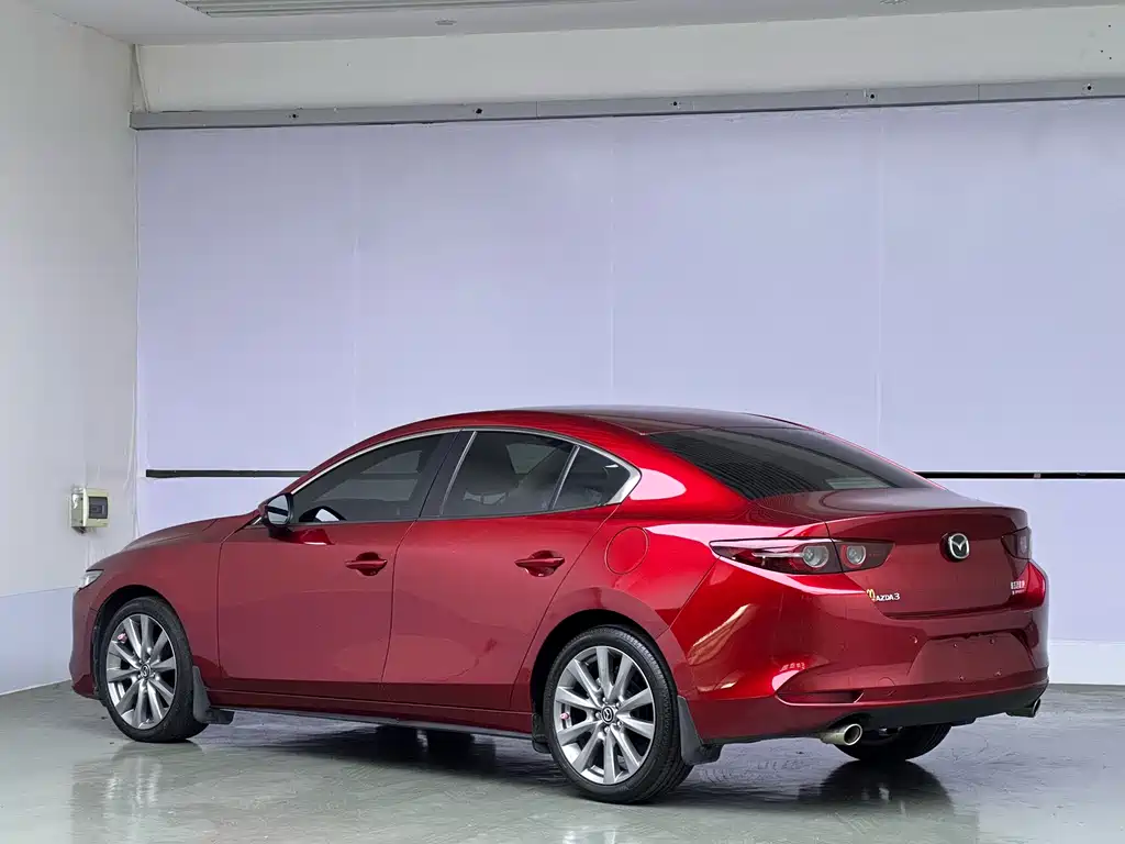 Mazda3 Angkesela 2021 2.0L Automatic Premium Edition купить на сайте DeffCars