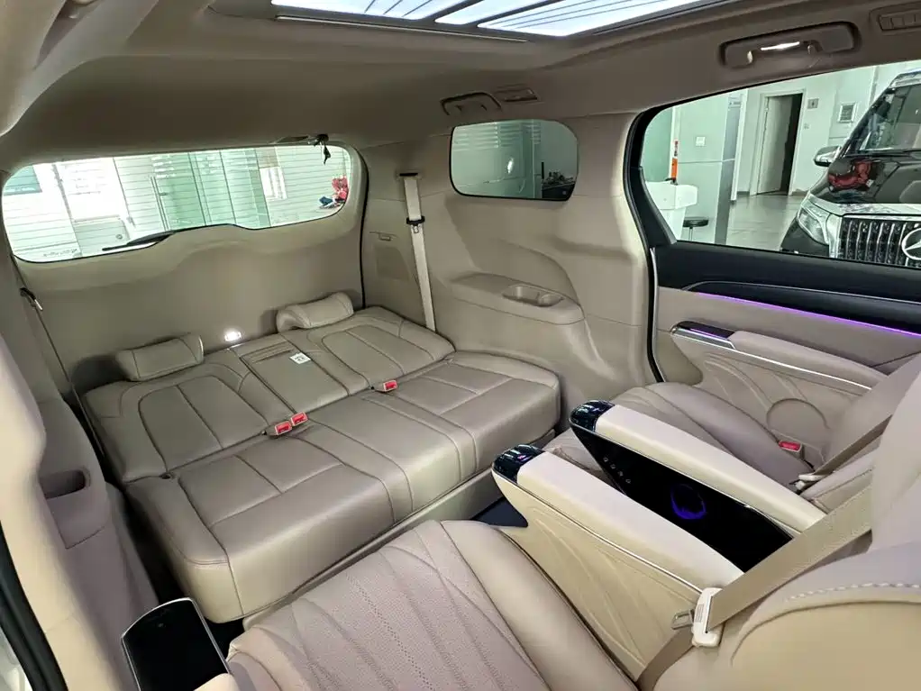 Buick GL8 2026 land business class comfortable DG version купить на сайте DeffCars