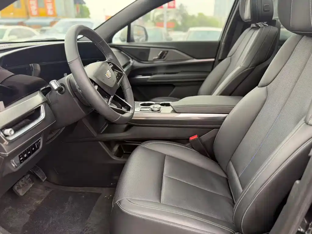 Cadillac XT5 2024 2.0T four-wheel drive luxury model (Hummingbird version) купить на сайте DeffCars