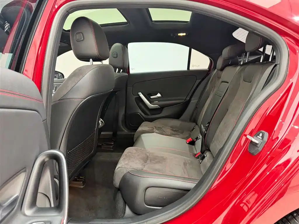 Mercedes-Benz A-Class 2023 A 200 L Fashion Model купить на сайте DeffCars