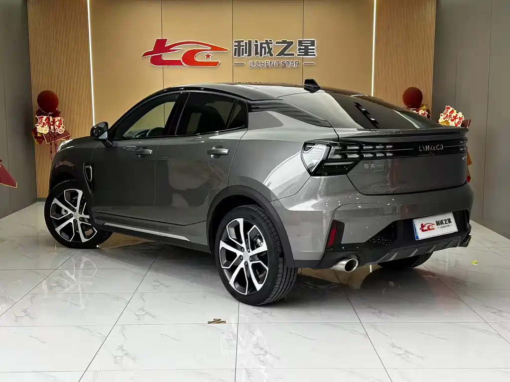 Lynk & Co 05 2020 2.0TD four-wheel drive Halo купить на сайте DeffCars