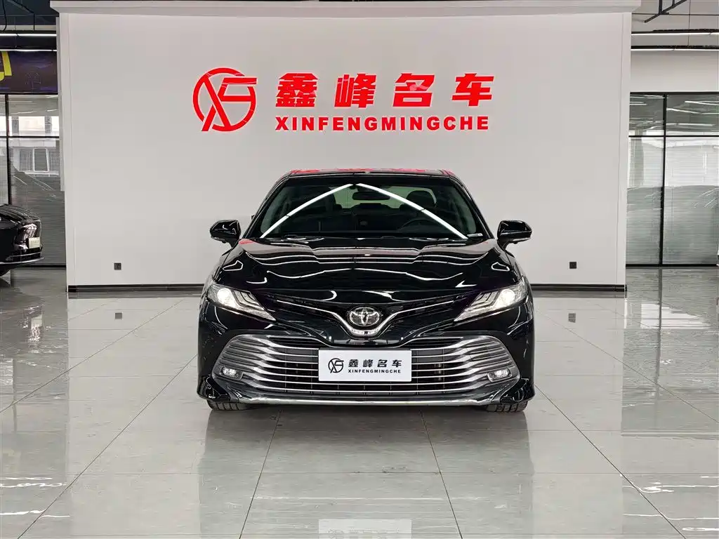 Camry 2019 facelift 2.5G Deluxe Edition купить на сайте DeffCars