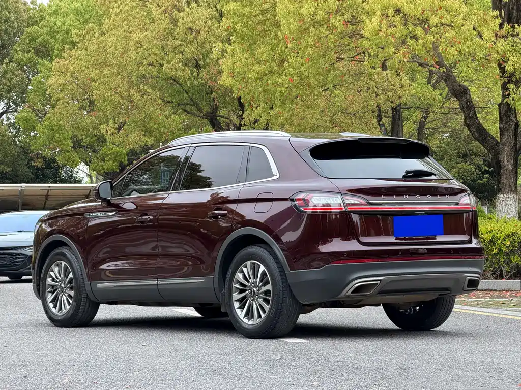 Voyager imported 2019 2.0T two-wheel drive exclusive version, National V купить на сайте DeffCars