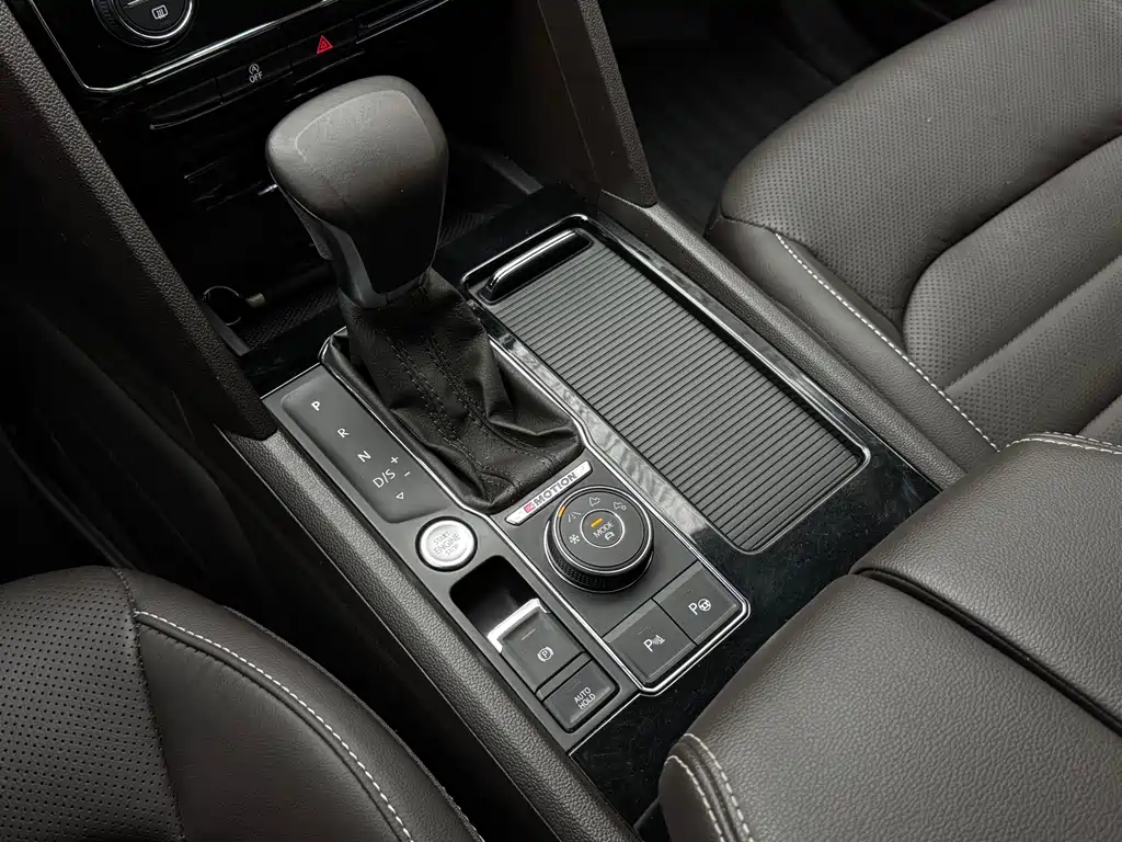 Touron 2020 facelift 380TSI four-wheel drive luxury version купить на сайте DeffCars