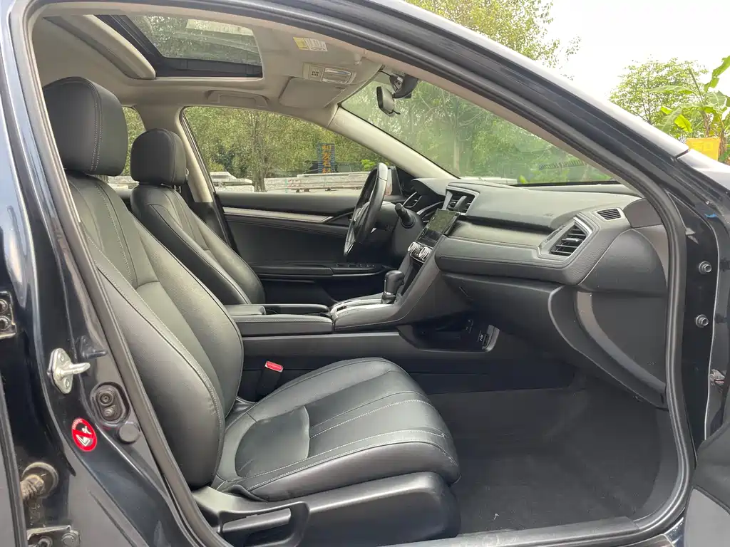 Civic 2016 220TURBO CVT Premium Edition купить на сайте DeffCars
