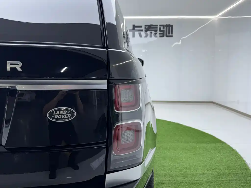Range Rover 2022 3.0 L6 400PS Honor Creation Extended Edition купить на сайте DeffCars