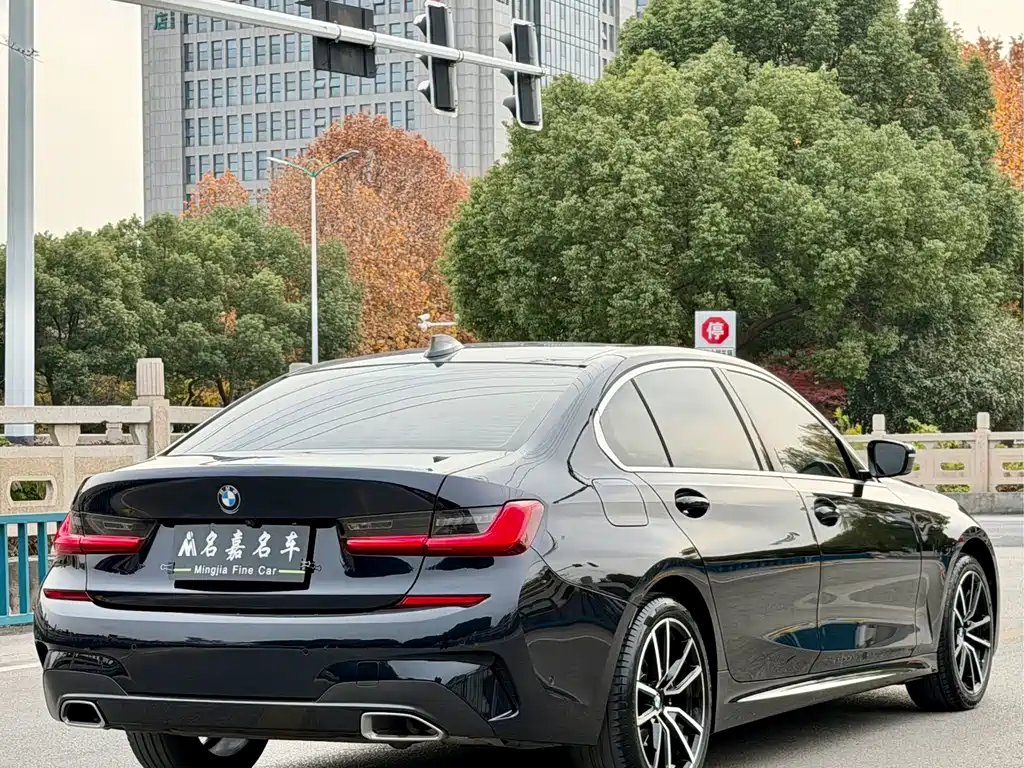 BMW 3 Series 2021 325Li M Sports Package купить на сайте DeffCars