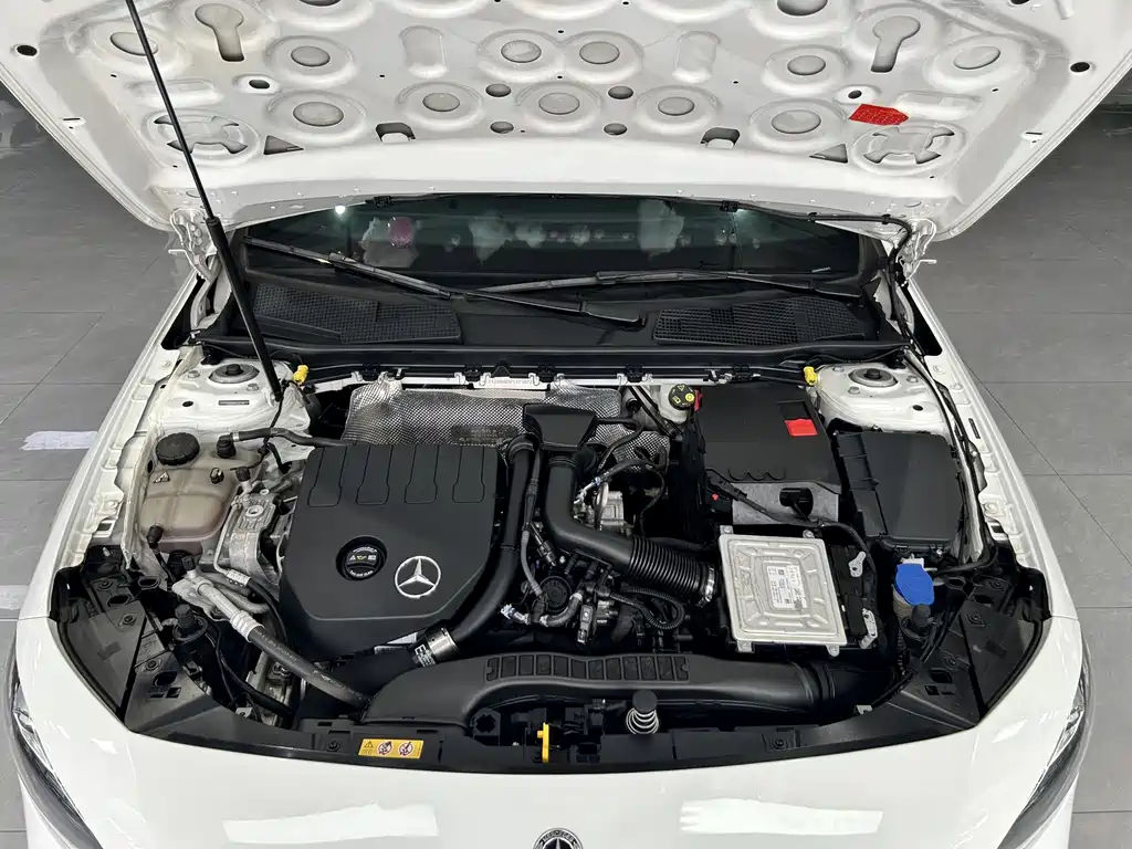 Mercedes-Benz A-Class 2022 A 200 L Sports Sedan Fashionable купить на сайте DeffCars