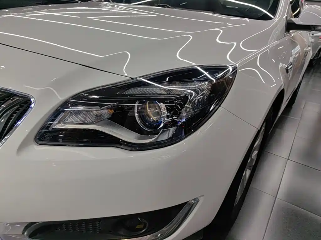 Regal 2015 2.0L Leading Fashion Edition купить на сайте DeffCars