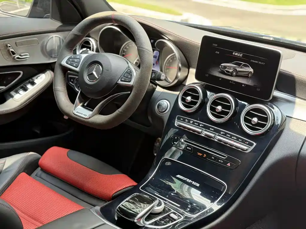 Mercedes-Benz C-Class AMG 2017 AMG C 63 купить на сайте DeffCars