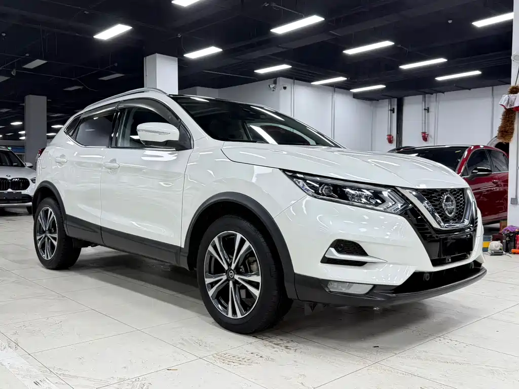 Qashqai 2022 2.0L CVT XV Prem Deluxe Edition купить на сайте DeffCars