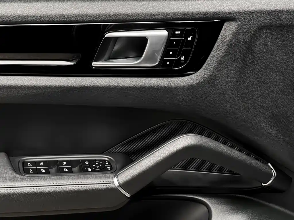 Cayenne 2018 Cayenne 3.0T купить на сайте DeffCars