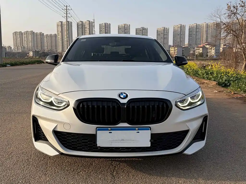 BMW 1 Series 2021 120i M Sports Night Edition купить на сайте DeffCars