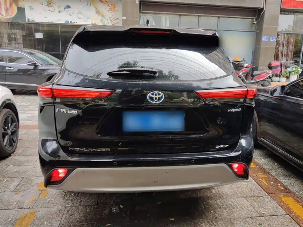 Highlander 2022 dual engine 2.5L four-wheel drive luxury version 7 seats купить на сайте DeffCars