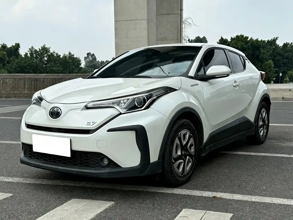Toyota C-HR EV 2020 Luxury Sunroof Edition купить на сайте DeffCars