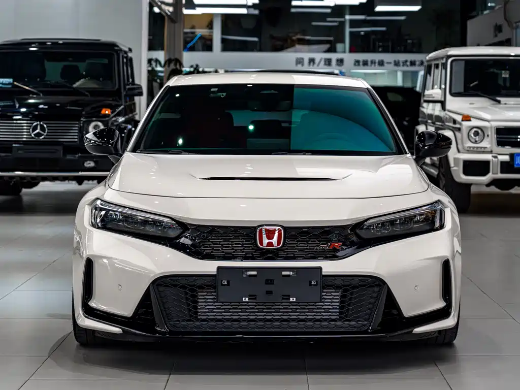 Civic imported 2023 2.0T 420TURBO TYPE R купить на сайте DeffCars