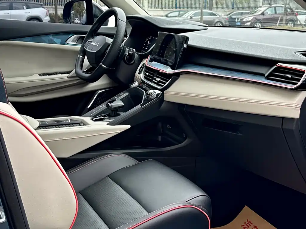 Lynk & Co 06 2020 1.5T Yao Halo купить на сайте DeffCars