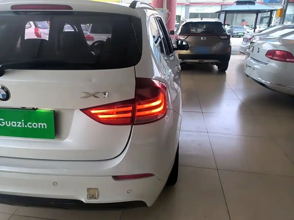 BMW X1 2015 sDrive18i advanced version купить на сайте DeffCars