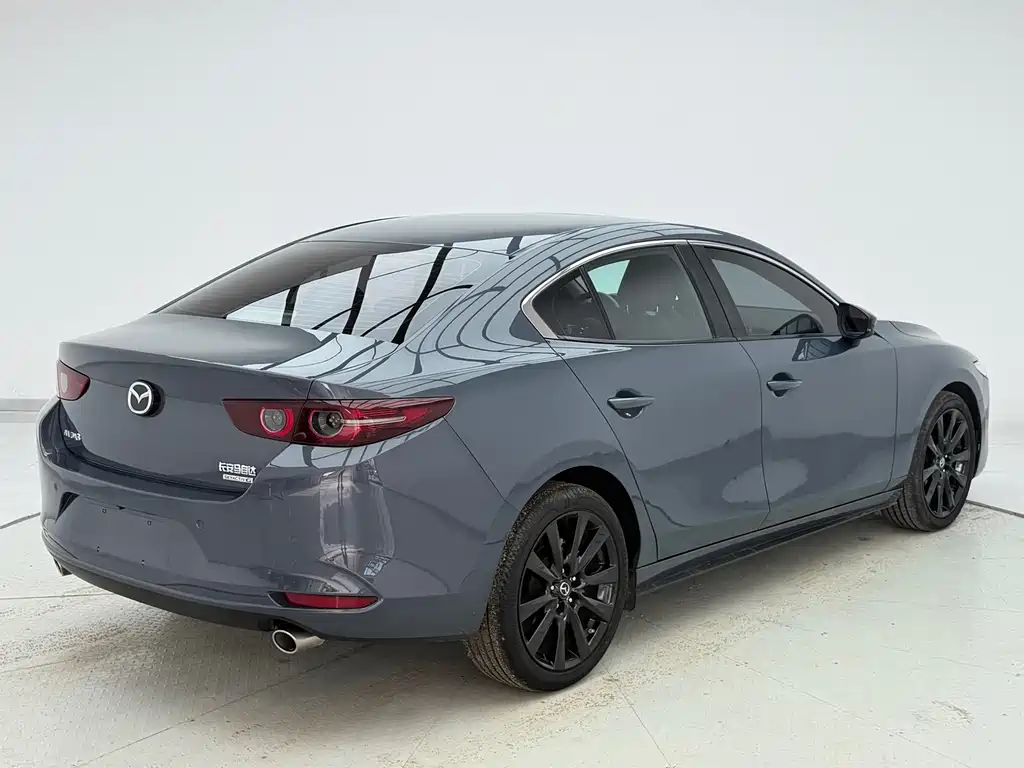 Mazda Axela 2022 2.0L Automatic Quintessence Obsidian Edition купить на сайте DeffCars
