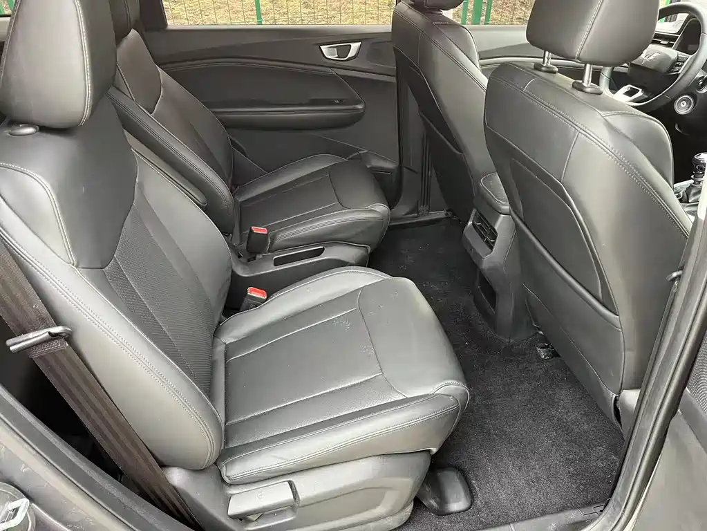 Wuling Jiachen 2022 1.5T Manual Comfort and Vitality Type купить на сайте DeffCars