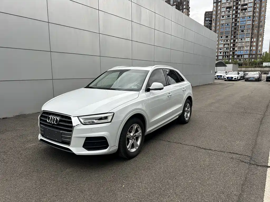 Audi Q3 2018 30th Anniversary Model 30 TFSI Fashion Model купить на сайте DeffCars