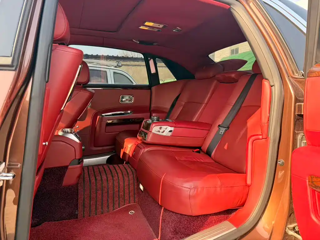 Ghost 2014 6.6T extended version купить на сайте DeffCars