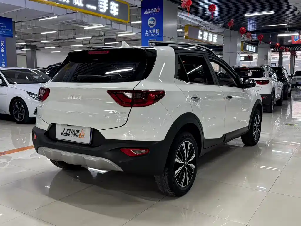 Yipao 2021 1.4L CVT fun sunroof model купить на сайте DeffCars