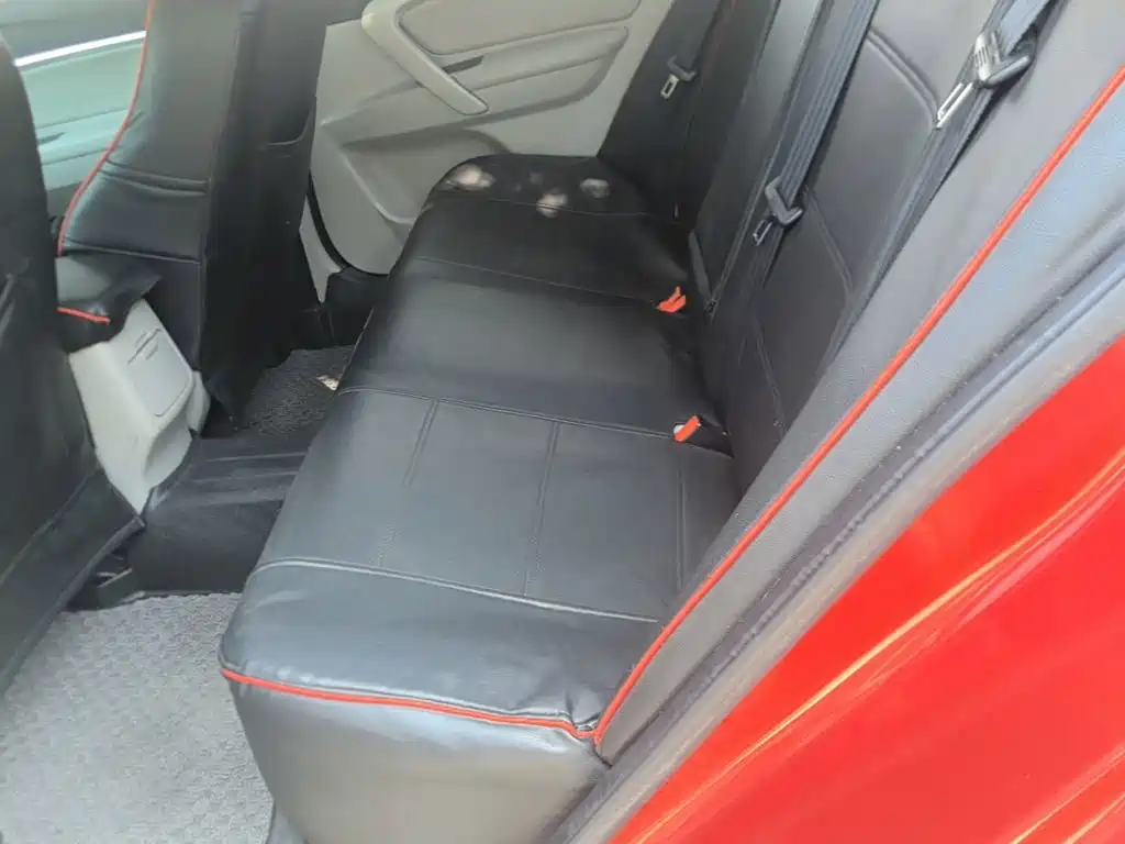 Emgrand 2014 Three-Car 1.5L Manual Elite купить на сайте DeffCars