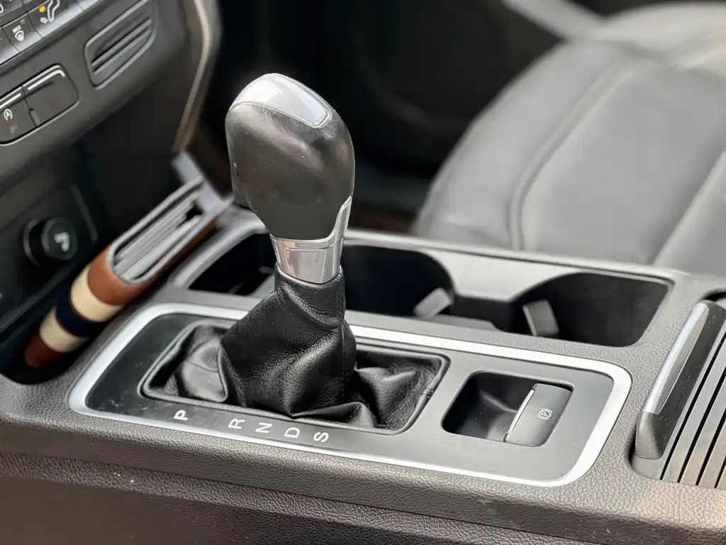 Escape 2017 EcoBoost 245 four-wheel drive platinum airfoil купить на сайте DeffCars