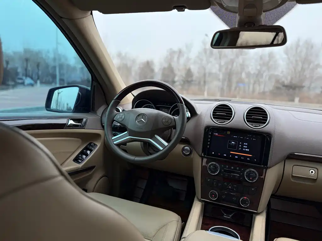 Mercedes-Benz GL Class 2011 GL 450 4MATIC Premium Model купить на сайте DeffCars