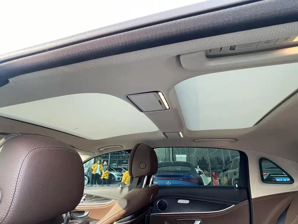 Mercedes-Benz E-Class 2019 E 200 L Sports купить на сайте DeffCars