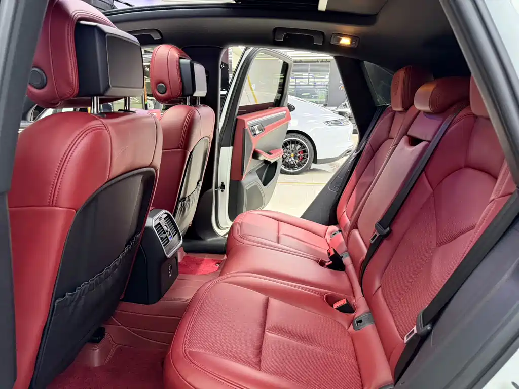 Macan 2021 Macan 2.0T купить на сайте DeffCars