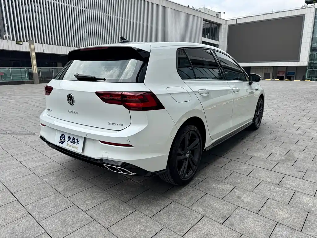 Golf 2023 facelift 280TSI DSG R-Line Lite купить на сайте DeffCars