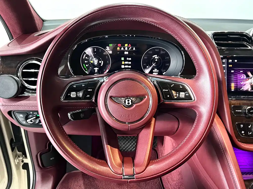 Bentayga plug-in hybrid 2021 3.0T PHEV купить на сайте DeffCars