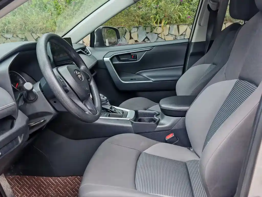 Wilanda 2023 2.0L CVT two-wheel drive leading version купить на сайте DeffCars