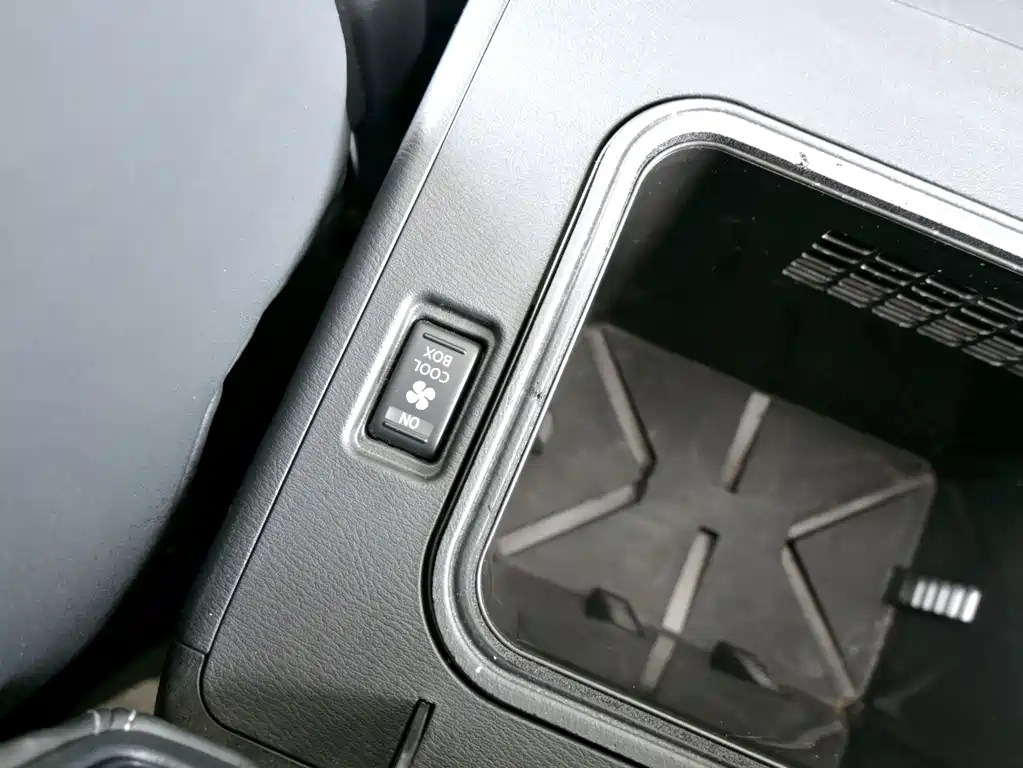 Patrol 2018 4.0L LinkedIn model купить на сайте DeffCars