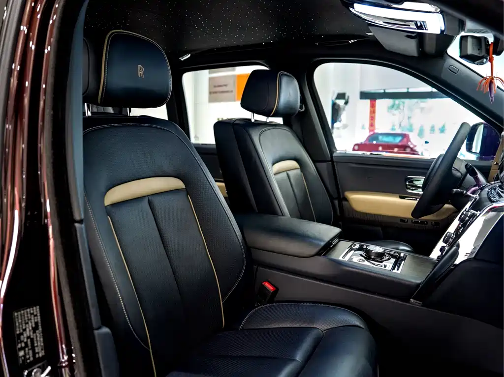 Cullinan 2018 four-seat version купить на сайте DeffCars