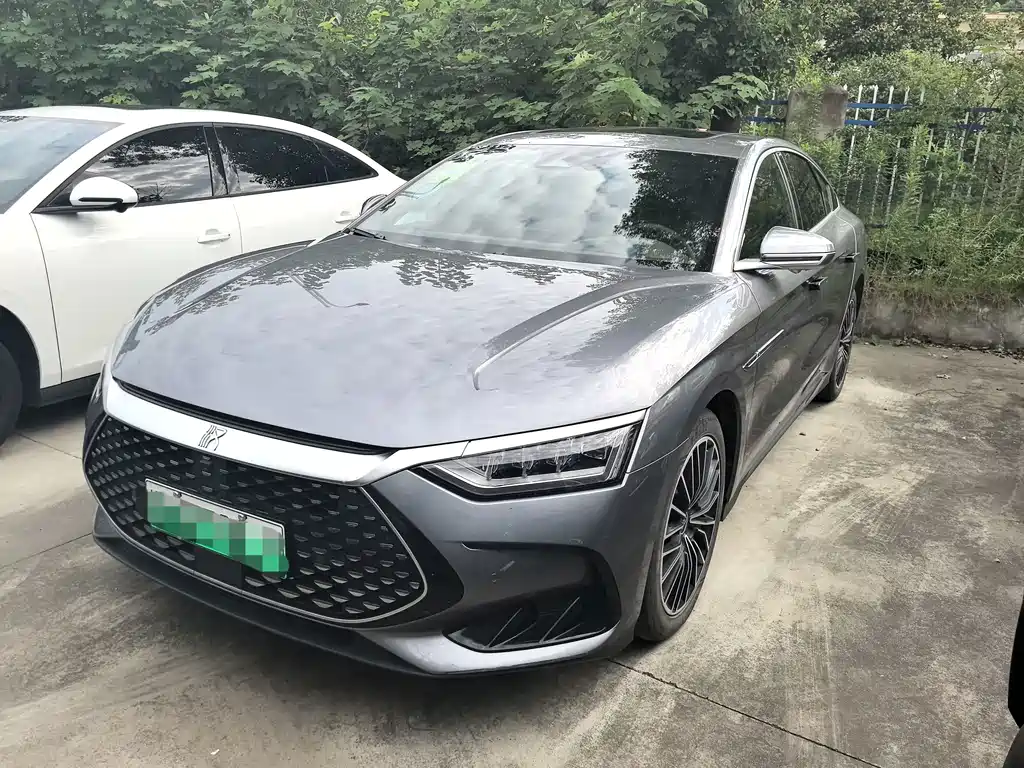 Han 2024 DM-i Honor Edition 121km Premium купить на сайте DeffCars