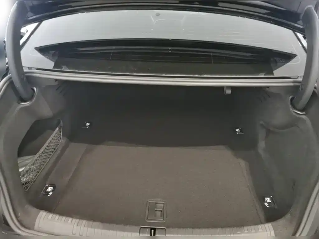 Audi A6L 2024 45 TFSI Premium Dynamic Model купить на сайте DeffCars