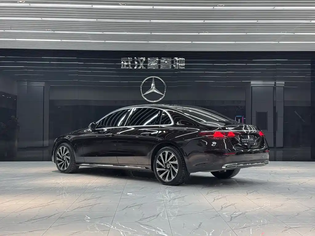 Mercedes-Benz E-Class 2024 E 300 L Luxury Model купить на сайте DeffCars