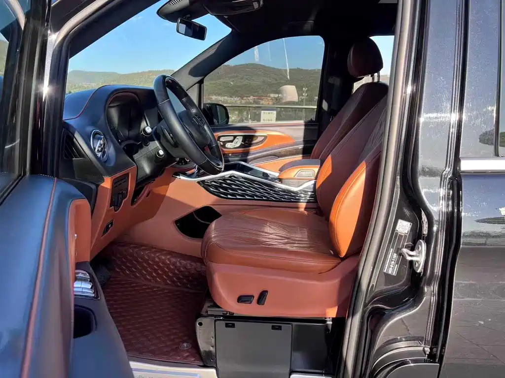 Vito 2023 2.0T Elite Edition 7 seats купить на сайте DeffCars