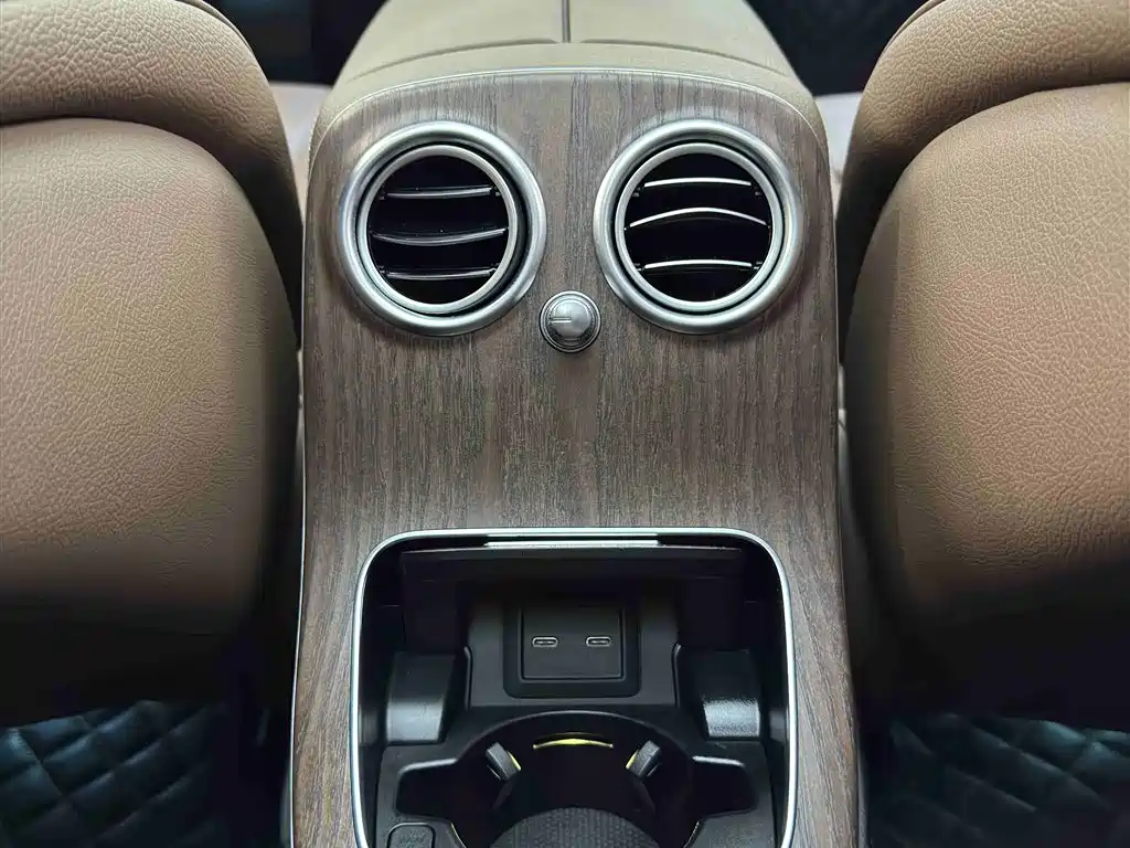 Mercedes-Benz E-Class 2022 Model 2 E 300 L Luxury Model купить на сайте DeffCars
