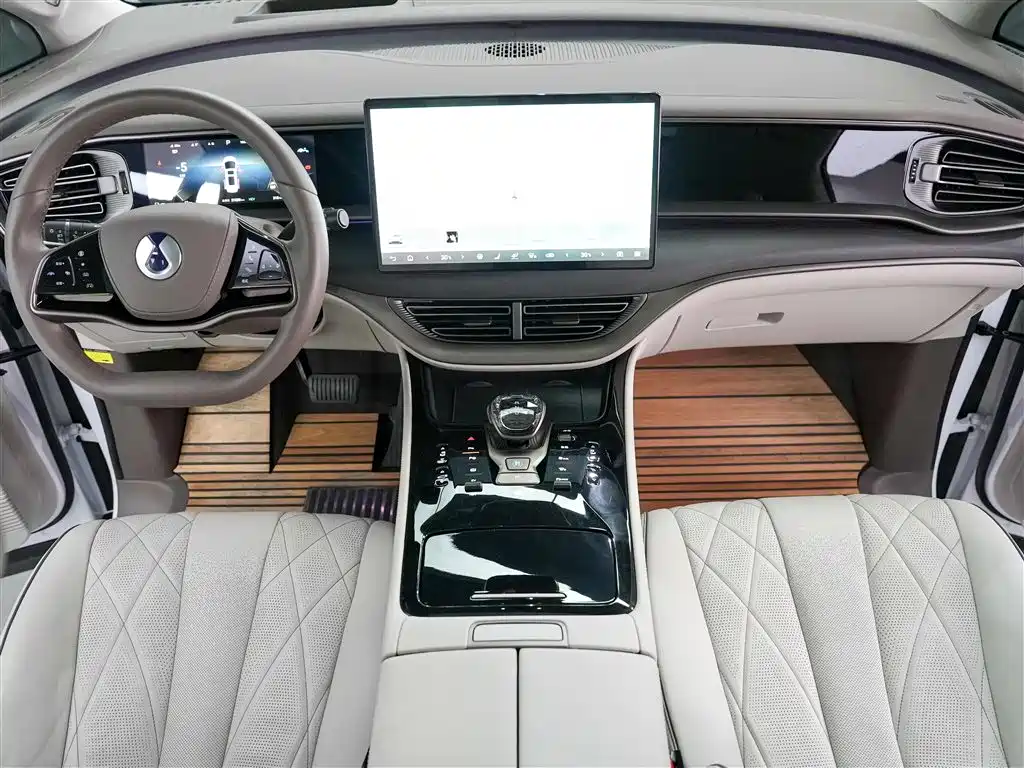 Denza D9 2022 DM-i 970 four-wheel drive flagship model купить на сайте DeffCars